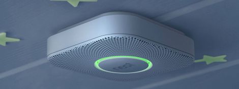 The brand new Nest smoke detector. Leading to the high-potential contract market and the turnkey project in several segments (hospitality, corporate, residential)
