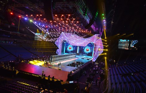 tmall-double-one-live-show-8